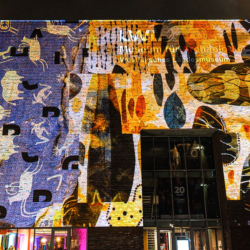 At the LWL Museum for Archeology and Culture in Herne, projections with historical content such as cave paintings can be seen