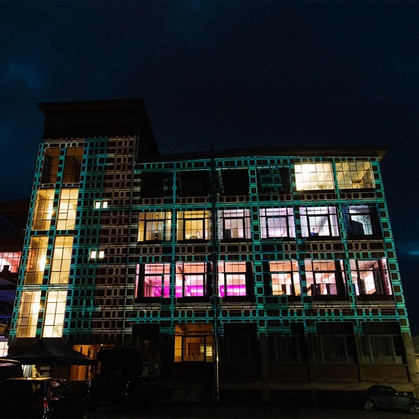 3D video mapping with geometric shapes as part of the “Overnight in the art work” event in Neheim