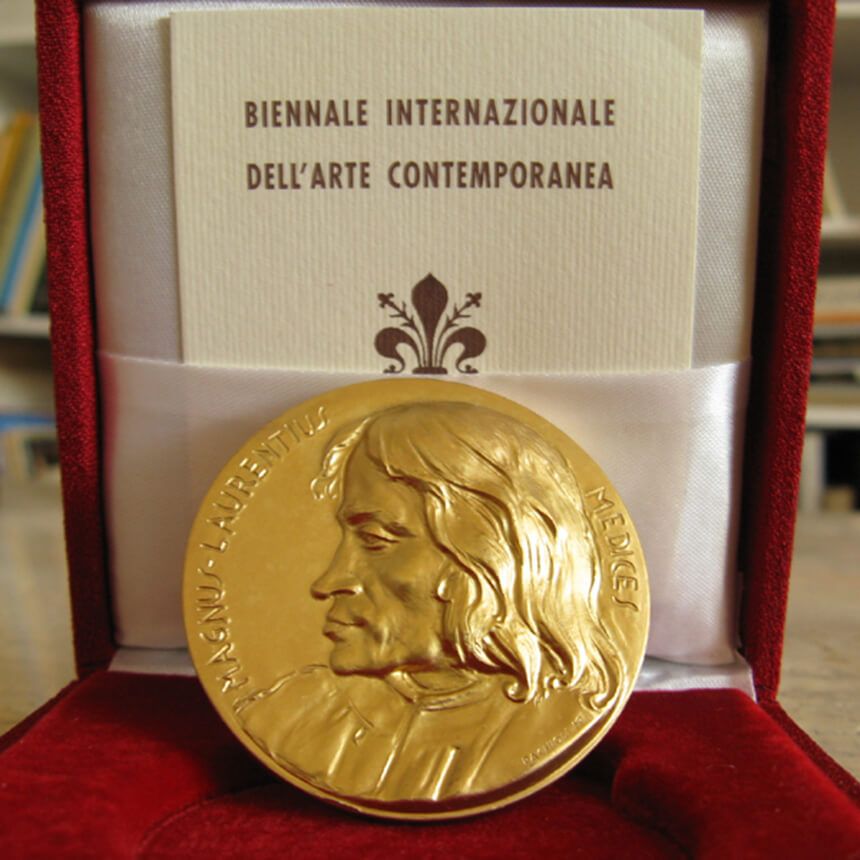 Lightmotiv gold medal Bienalle