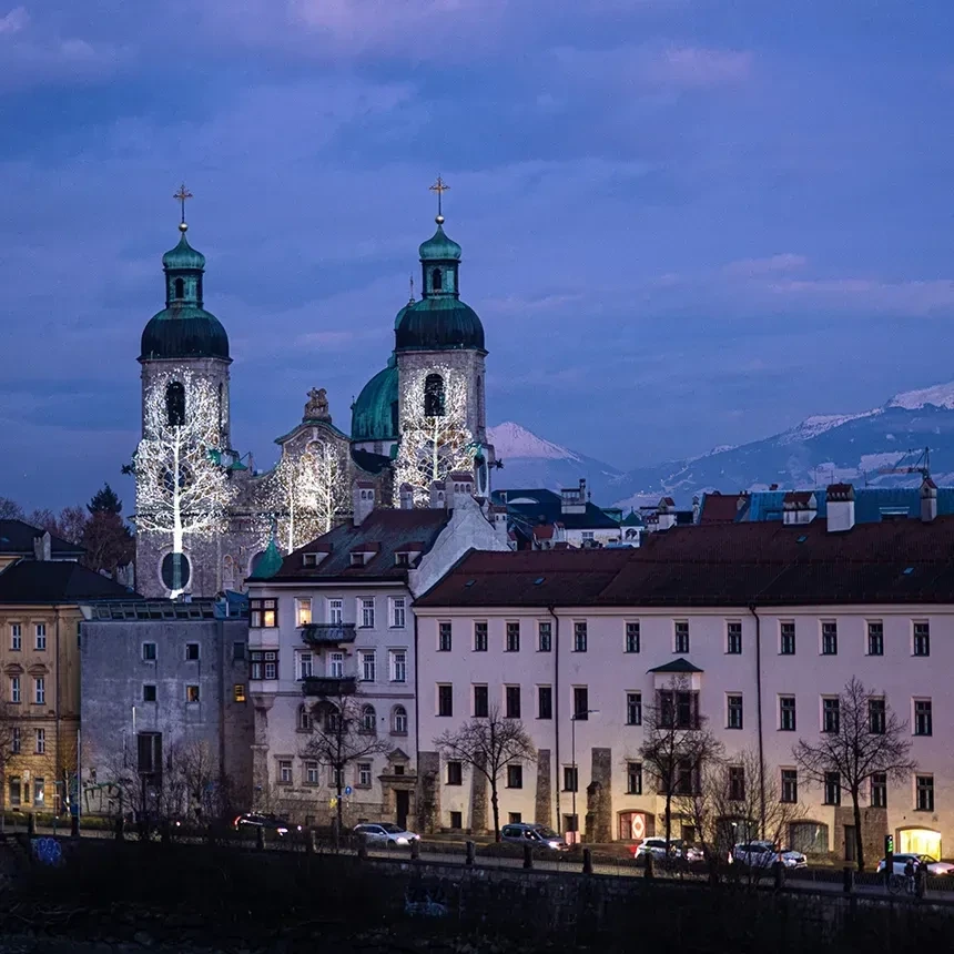 The St. Jakob Cathedral in Innsbruck is staged with a projection mapping that is visible from afar