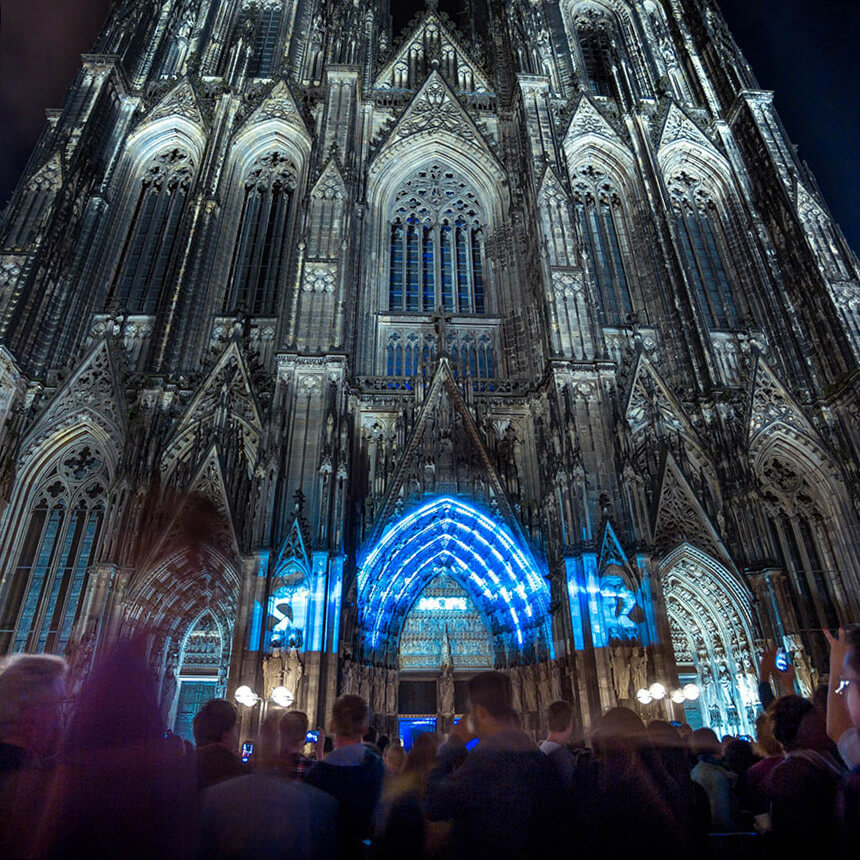 3D video mapping portal silent mod Cologne Cathedral